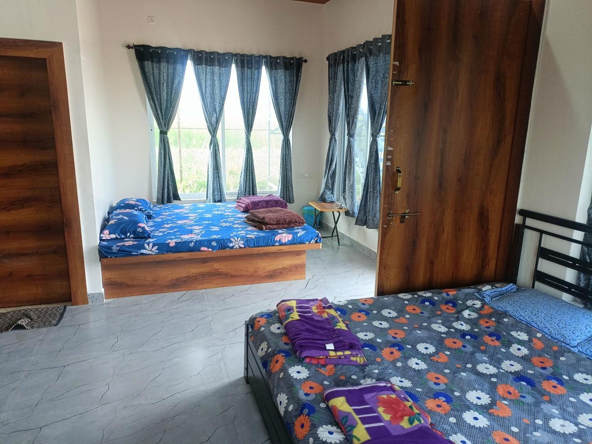 Nisarg Farm Villas 舍地 外观 照片